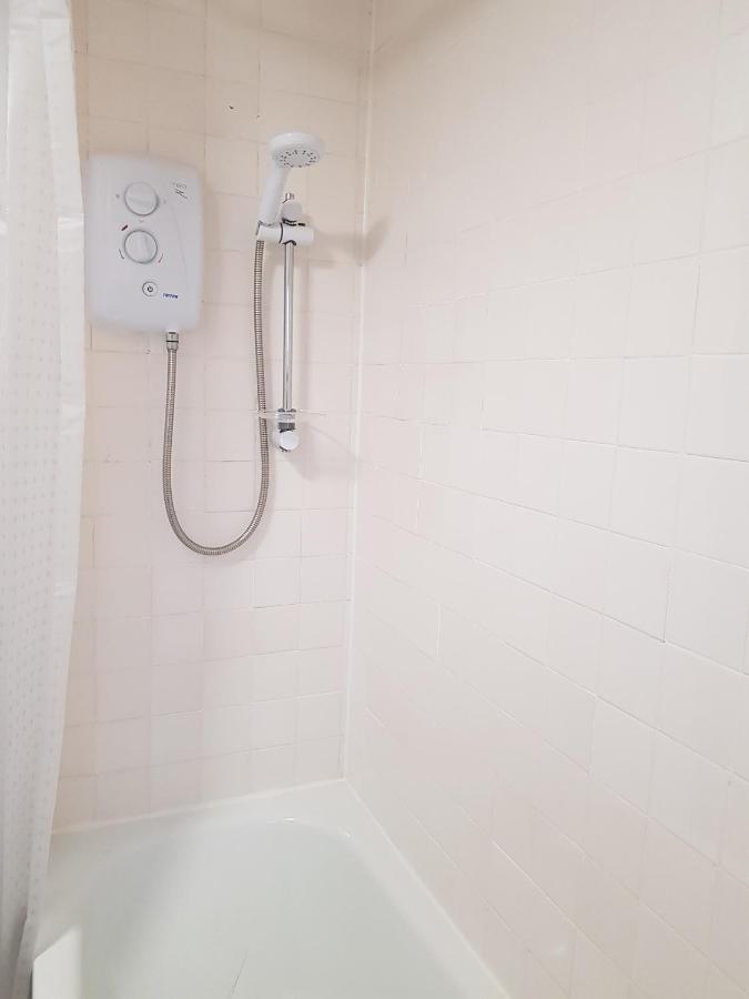Wonderland Guest House كوفنتري المظهر الخارجي الصورة
